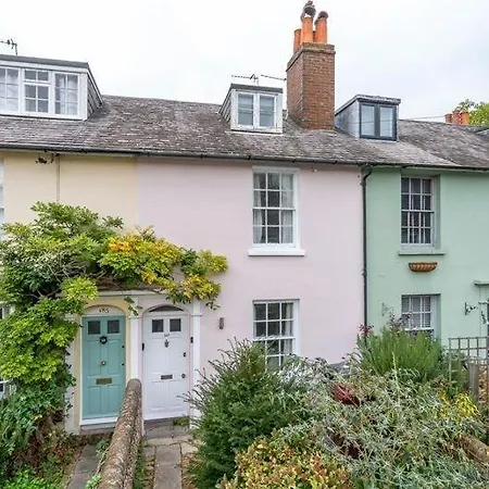 Charming Cottage Mins From Chichester City Centre Exterior photo